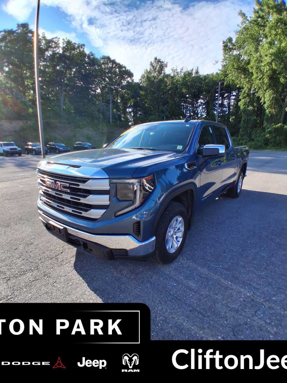 Used 2024 GMC Sierra 1500 SLE AWD/4WD image 7