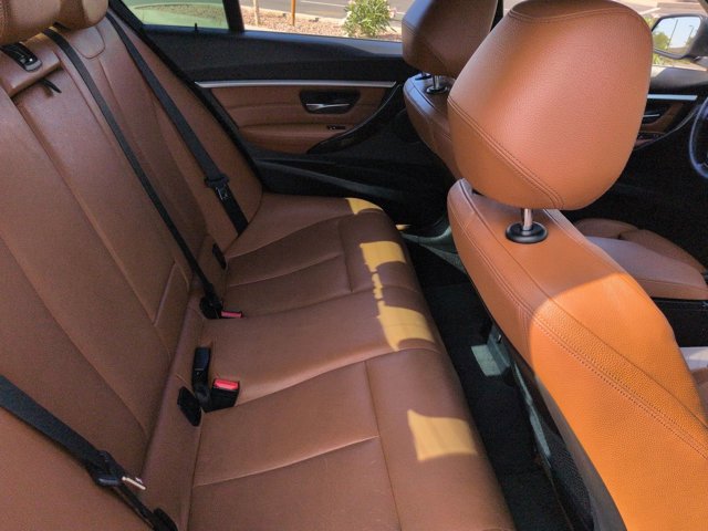 Used 2017 BMW 330i Sedan RWD image 28