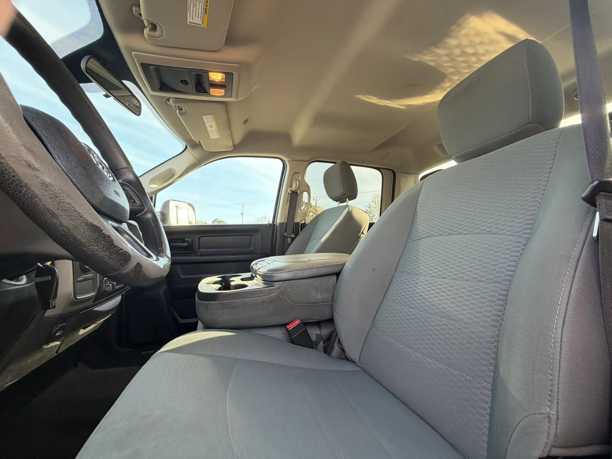 Used 2017 RAM 2500 Tradesman w/ Chrome Appearance Group image 23