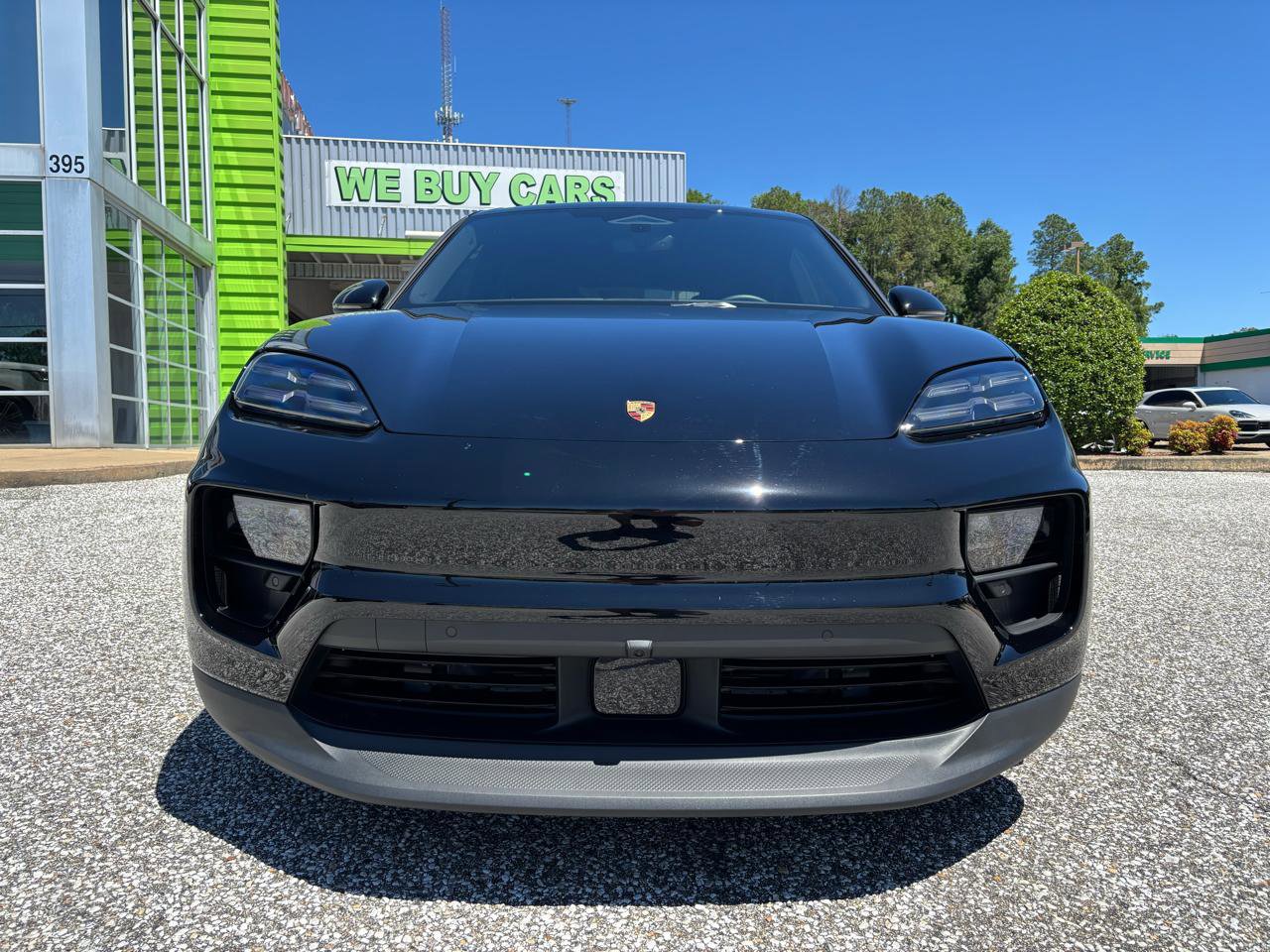 Used 2025 Porsche Macan Electric RWD image 10