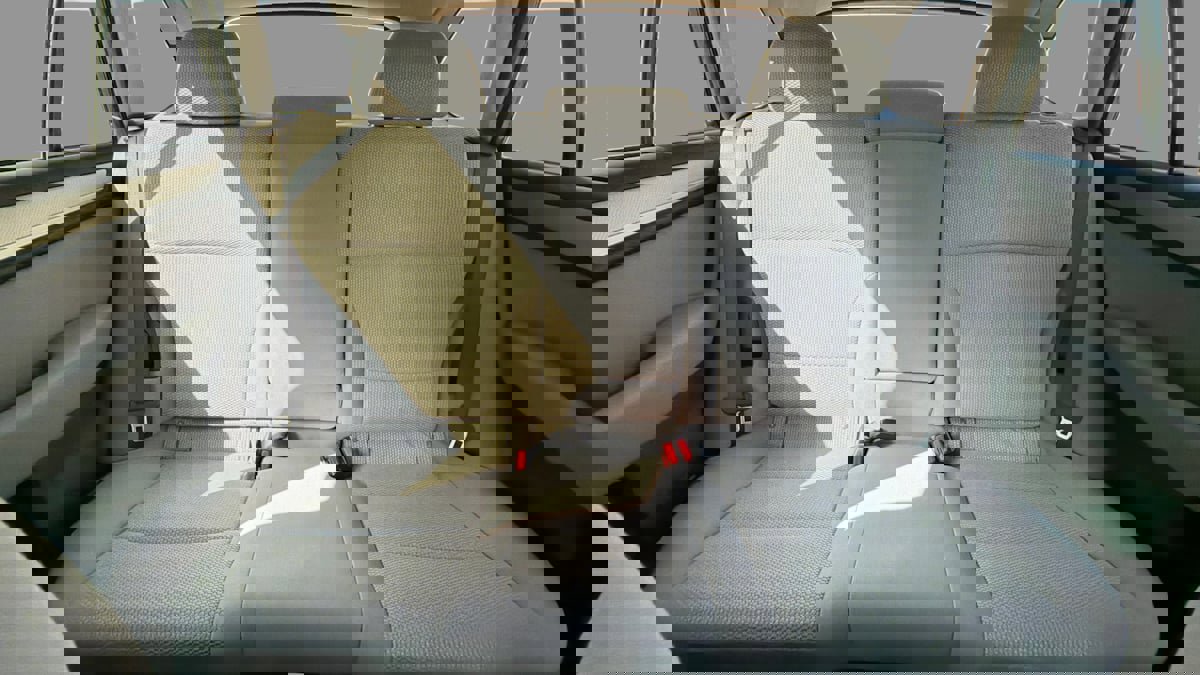 Used 2018 Subaru Outback 2.5i Premium image 14