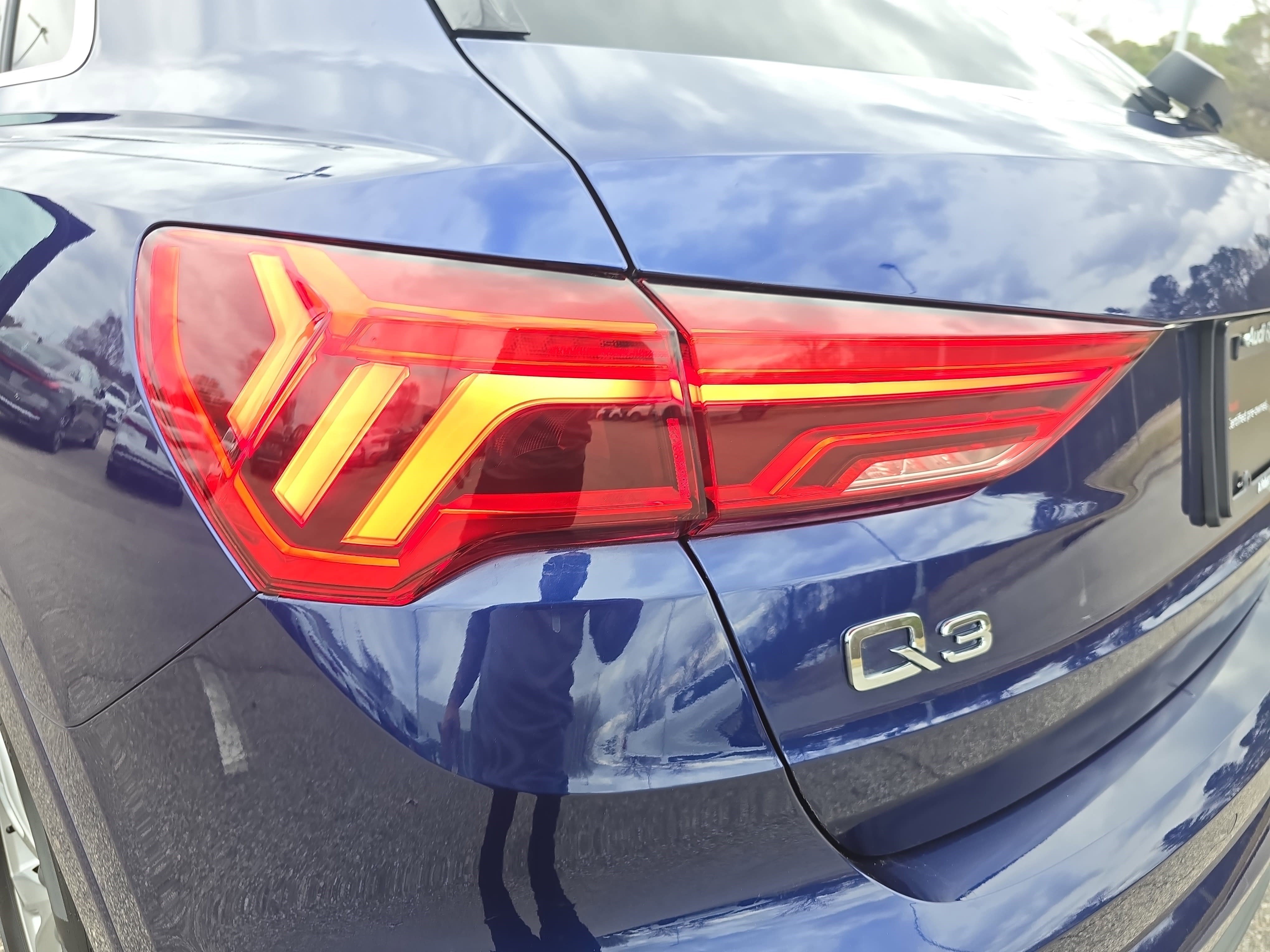 Certified 2023 Audi Q3 2.0T Premium Plus w/ Premium Plus Package image 32