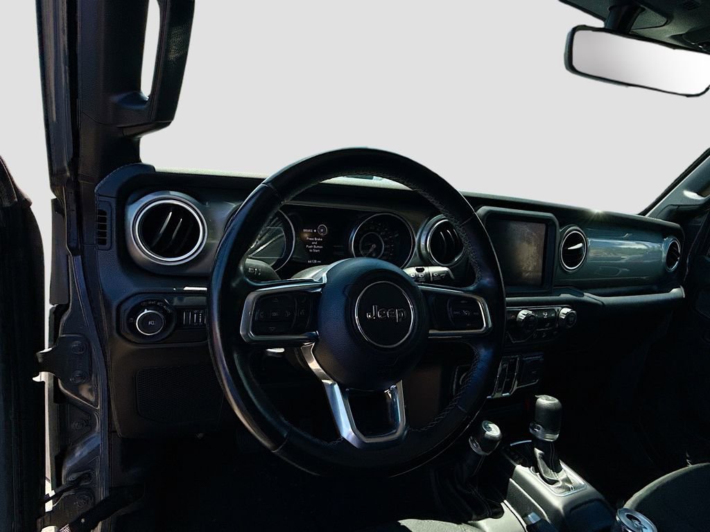 Used 2019 Jeep Wrangler Unlimited Sahara image 10