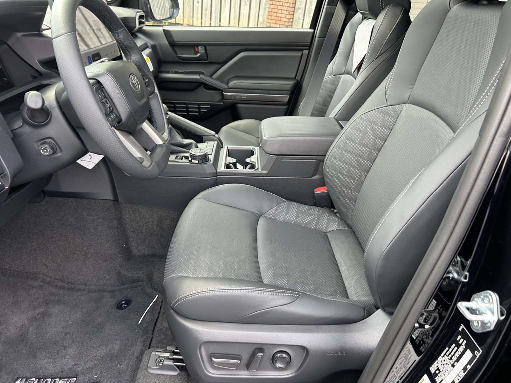 New 2026 Toyota 4Runner TRD Off-Road Premium AWD/4WD image 17