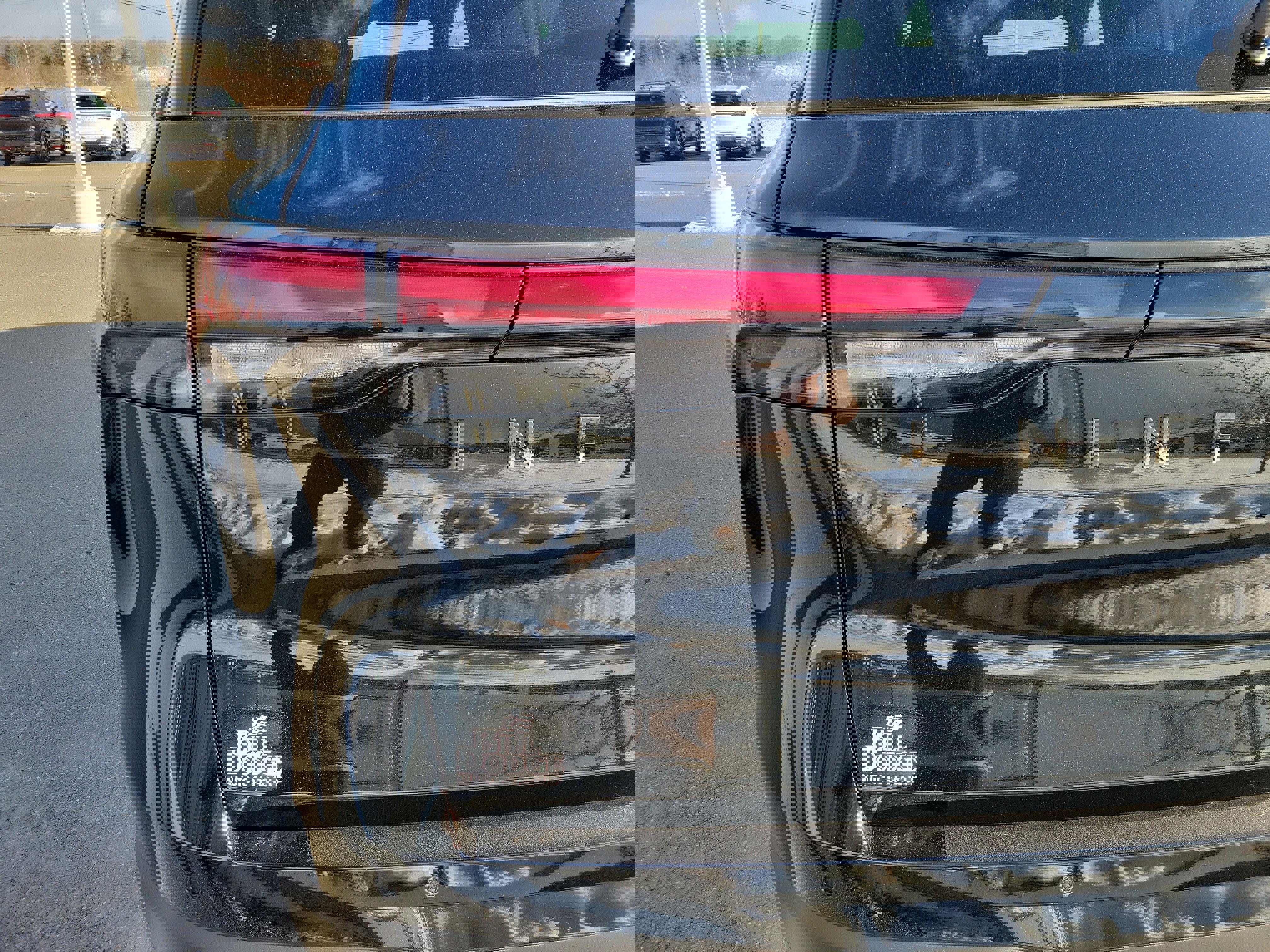 New 2026 INFINITI QX60 Sport w/ Dark Cargo Package image 15