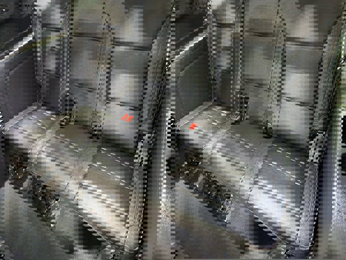 Used 2023 Chevrolet Suburban High Country image 53