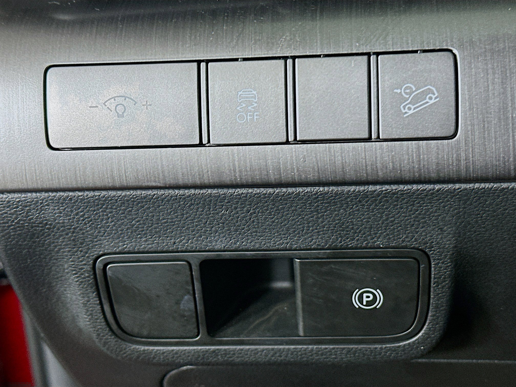 Used 2025 Hyundai Kona SEL image 17