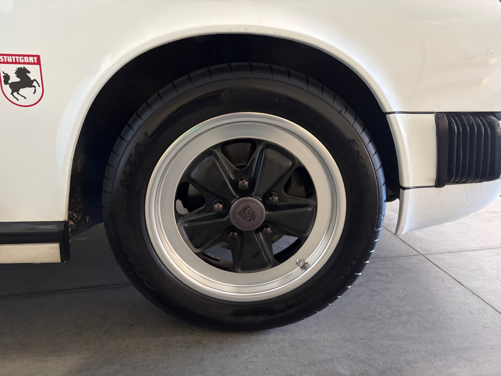 Used 1987 Porsche 911 Carrera RWD image 19