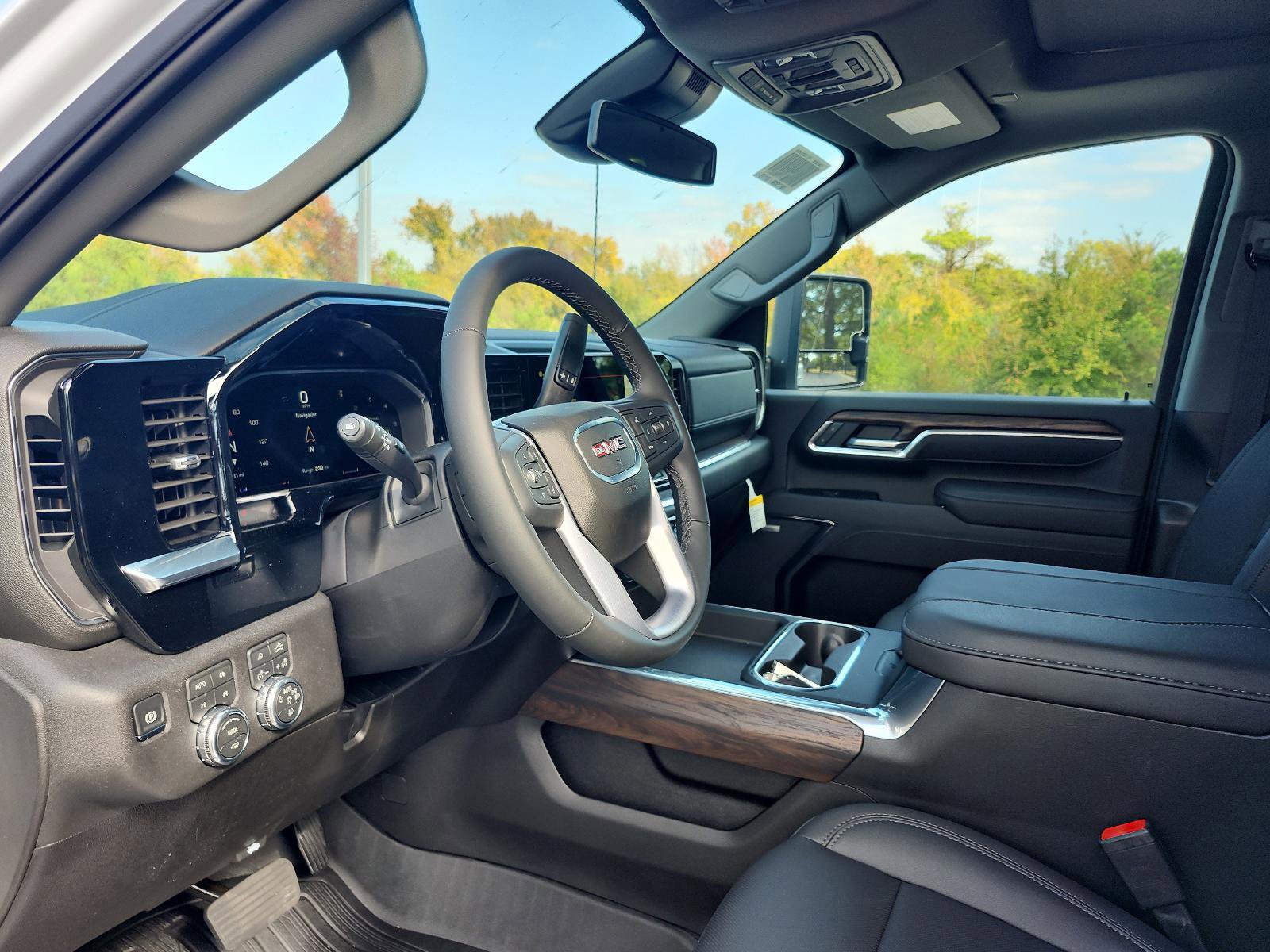 New 2026 GMC Sierra 2500 SLT w/ SLT Premium Package image 15