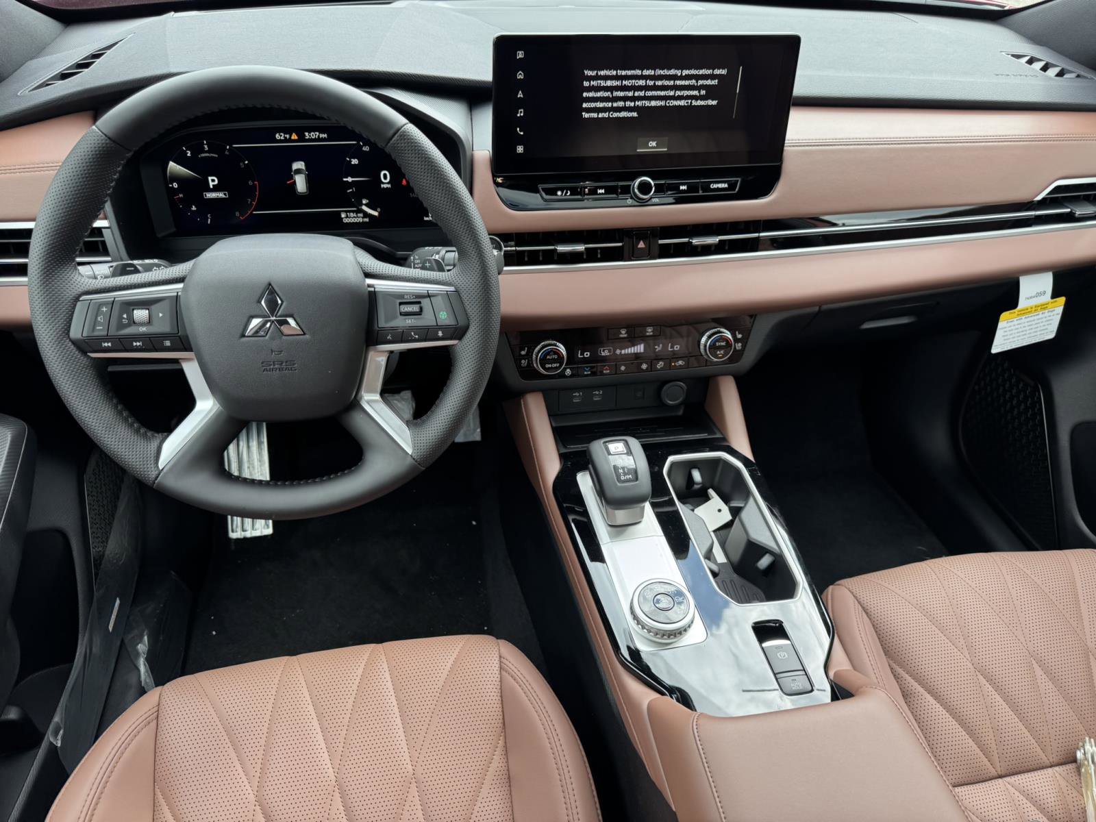 New 2025 Mitsubishi Outlander SEL image 9