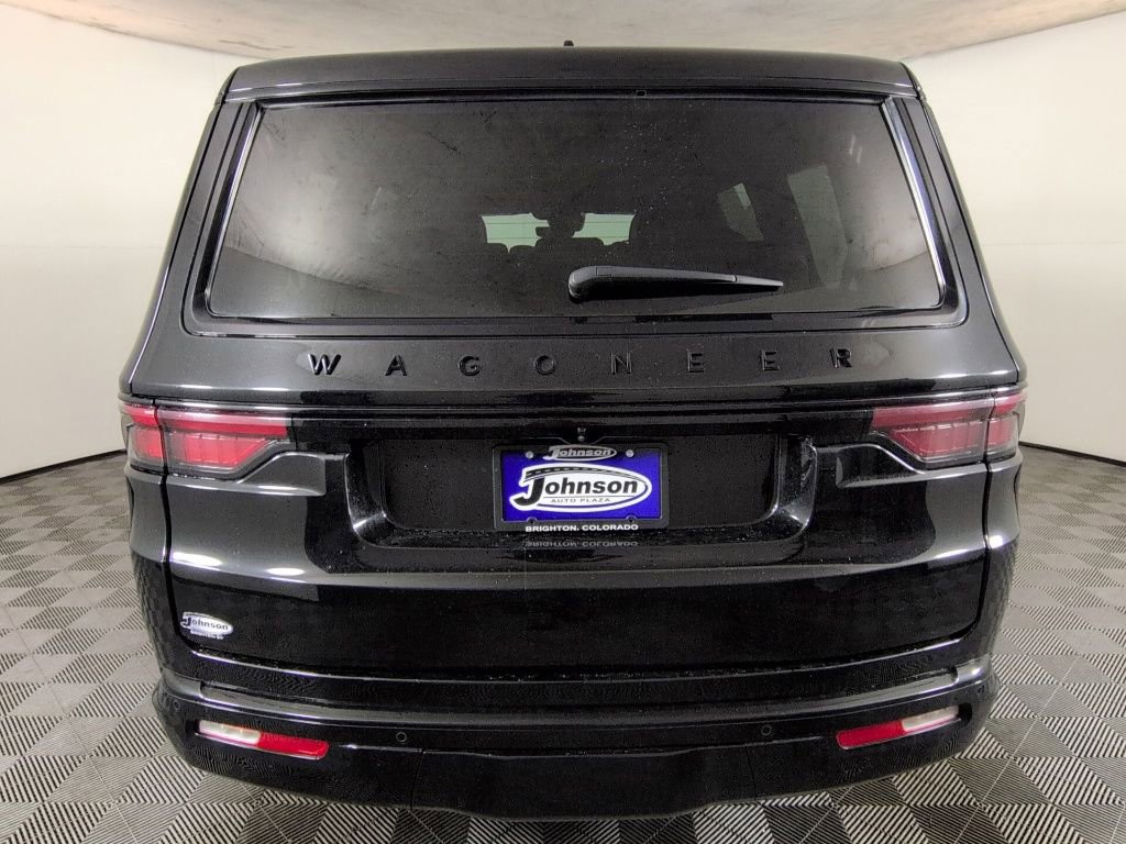 Certified 2024 Jeep Wagoneer Series II AWD/4WD image 7