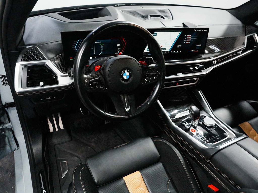 Used 2025 BMW X5 M Competition w/ Executive Package image 16