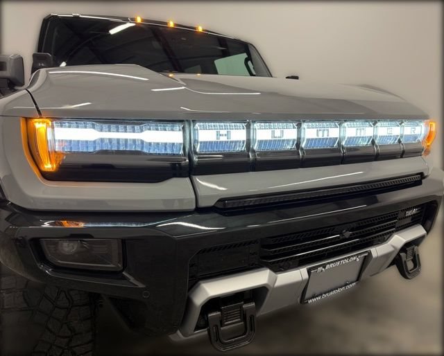 Used 2024 GMC Hummer EV 3X w/ Extreme Off-Road Package AWD/4WD image 6