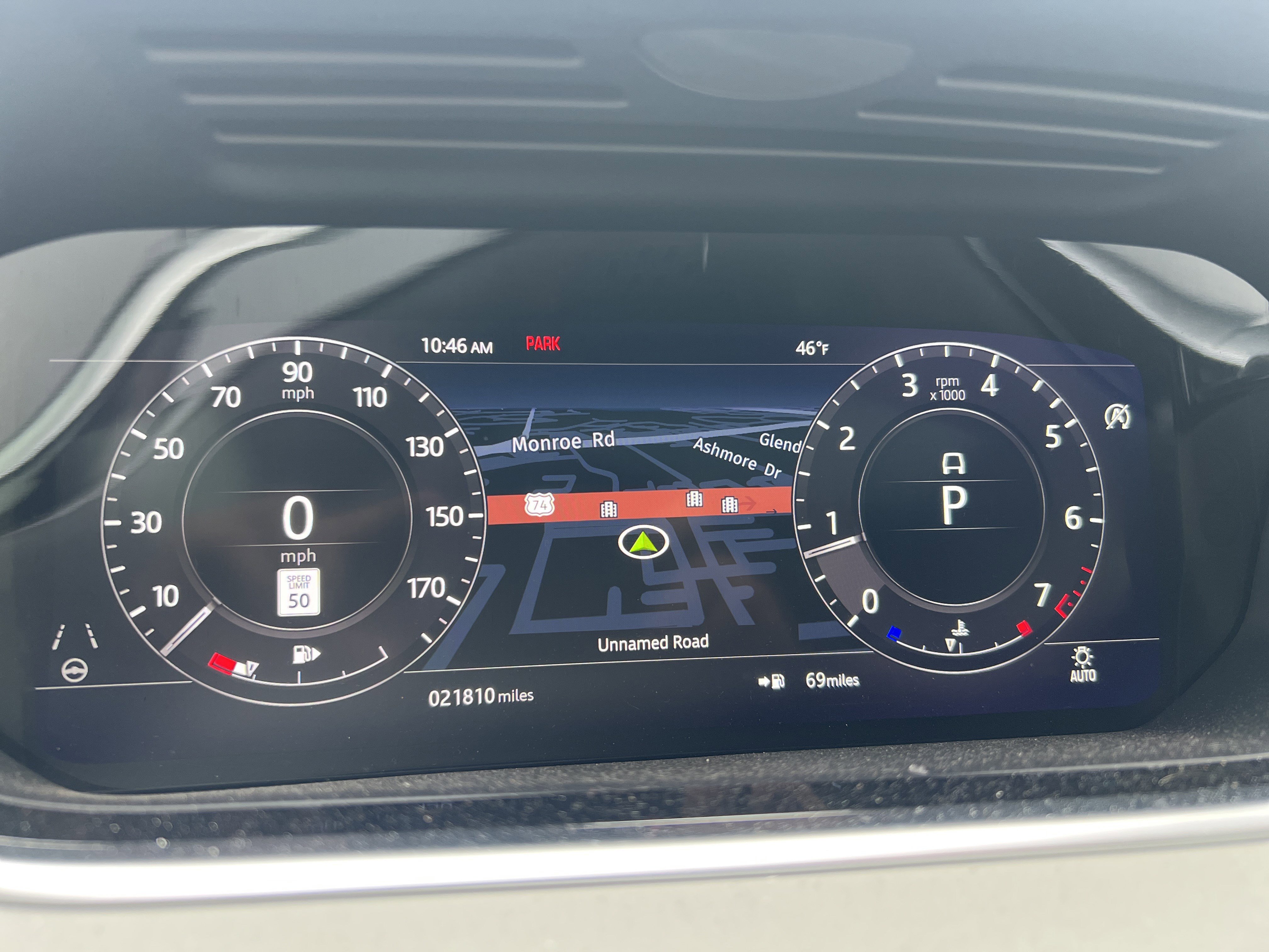 Used 2020 Land Rover Range Rover Evoque SE image 21