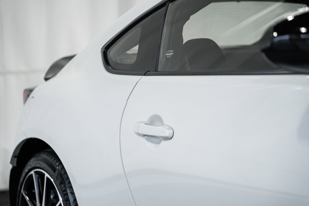 Used 2024 Toyota GR86 image 14