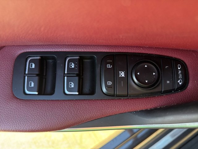 Used 2021 Kia Stinger GT image 14