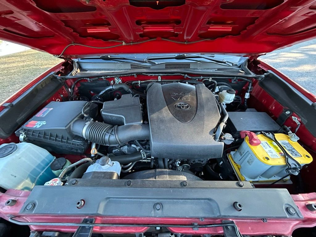 Used 2023 Toyota Tacoma TRD Sport w/ Advanced Technology Package image 11