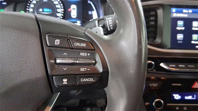 Used 2019 Hyundai Ioniq SEL image 31