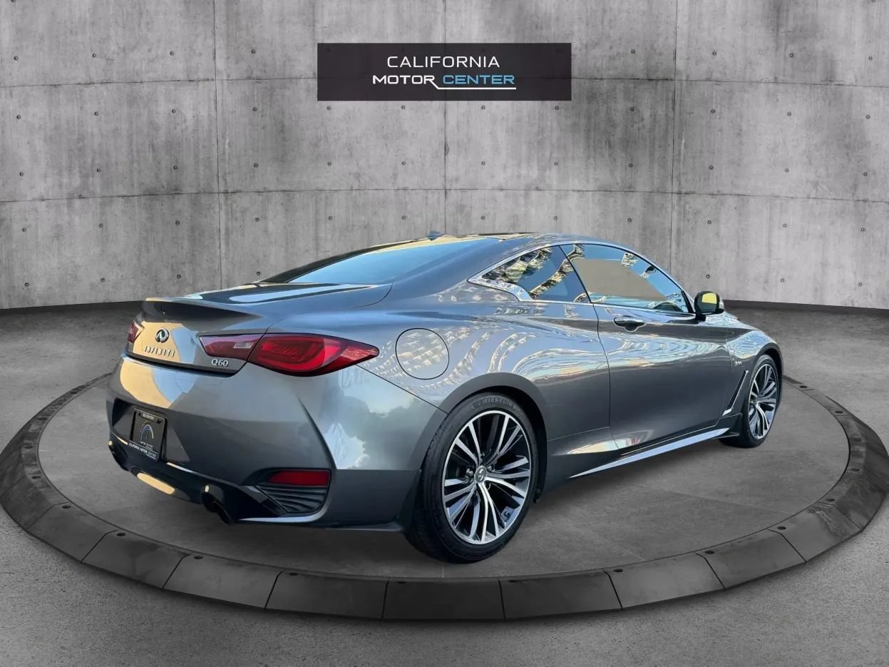 Used 2017 INFINITI Q60 3.0t w/ Premium Plus Package 3.0T RWD image 5