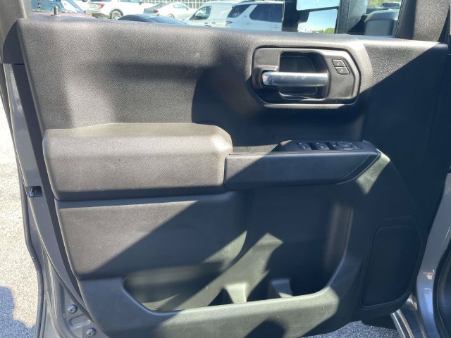 Used 2021 Chevrolet Silverado 1500 Custom Trail Boss AWD/4WD image 17