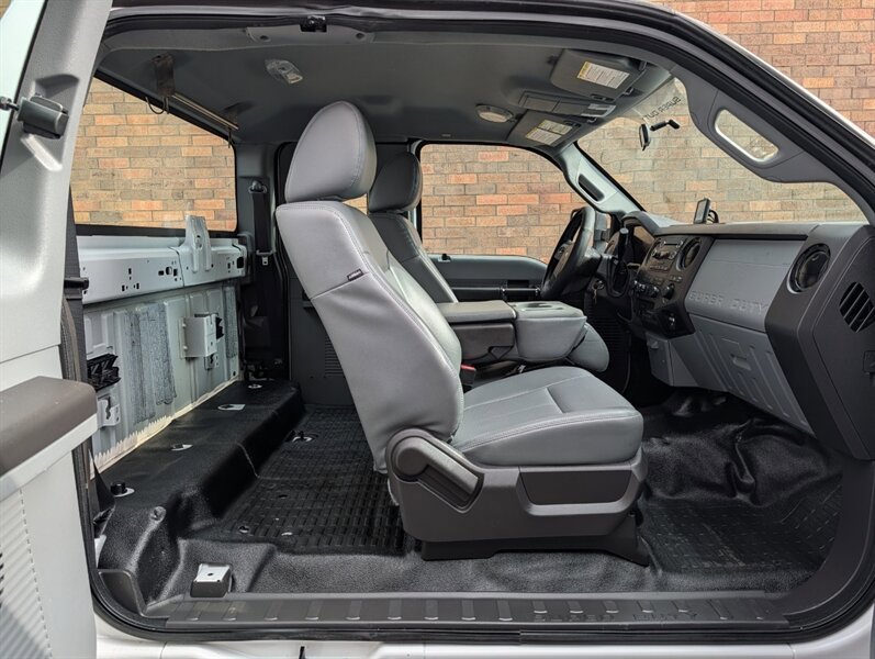 Used 2014 Ford F250 XL w/ Power Equipment Group AWD/4WD image 24