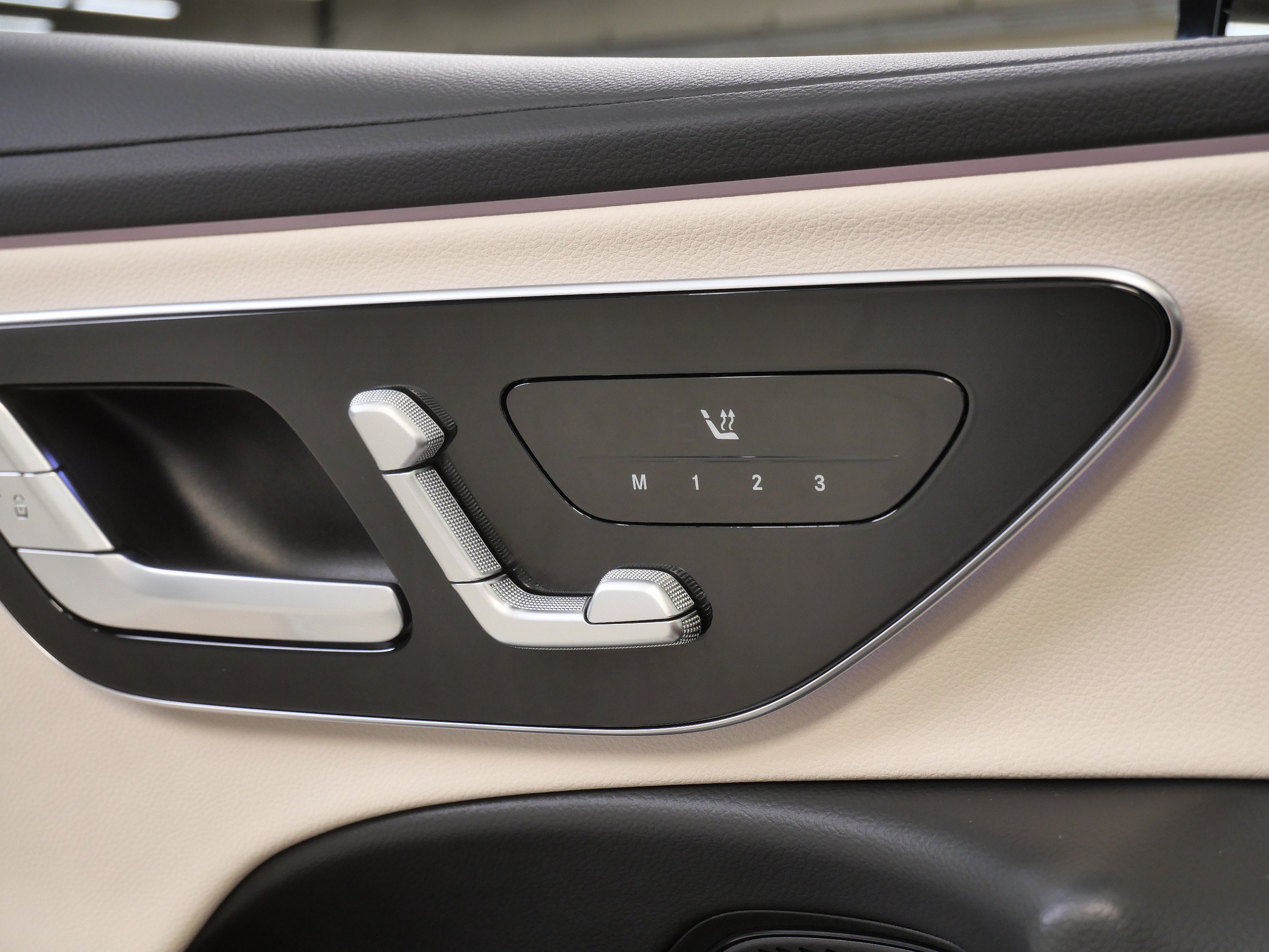 Certified 2026 Mercedes-Benz E 350 4MATIC Sedan image 29