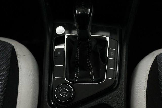 Used 2025 Volkswagen Taos S image 18