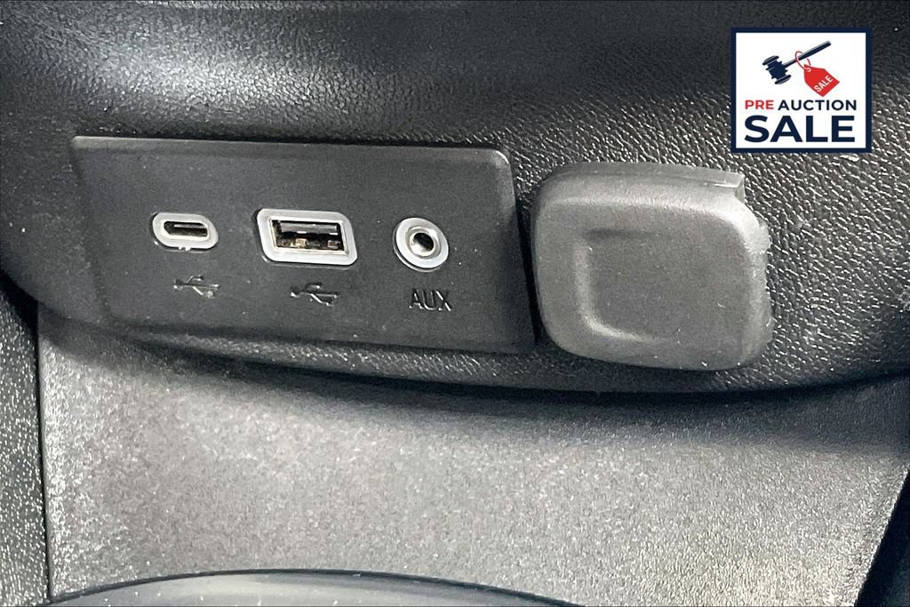 Used 2025 Chevrolet Malibu LT FWD image 33