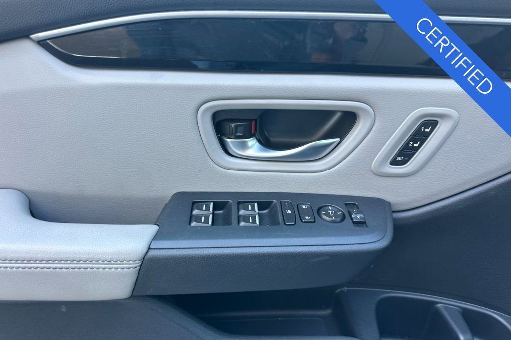 Used 2024 Honda Pilot EX-L image 11