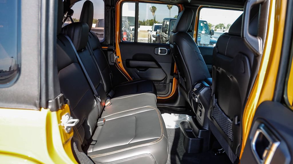 New 2026 Jeep Wrangler Unlimited Sahara AWD/4WD image 20