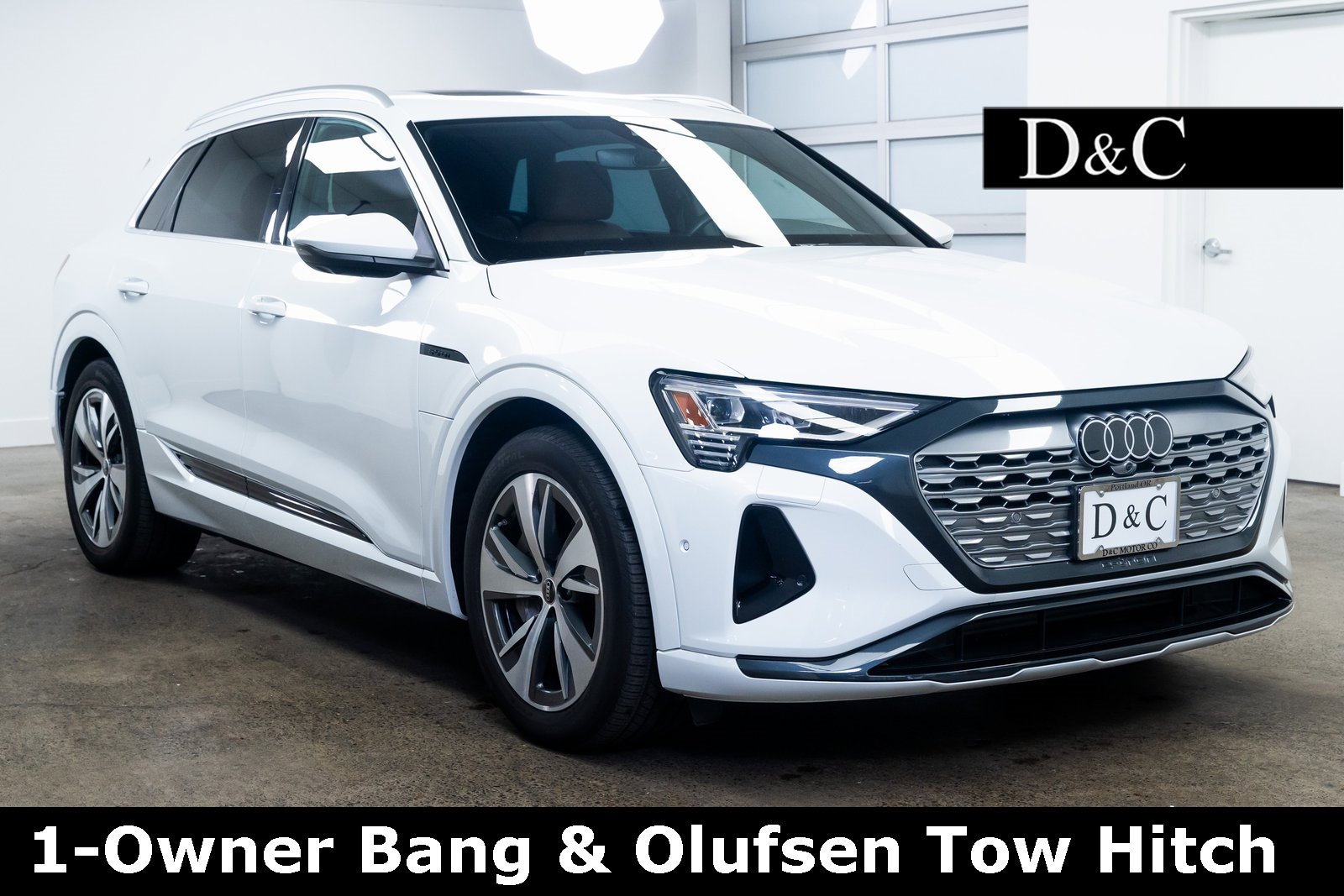 Used 2024 Audi Q8 e-tron Premium Plus w/ Premium Plus Package