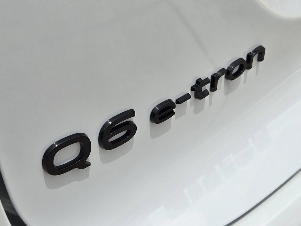 New 2027 Audi Q6 e-tron Premium Plus AWD/4WD image 15