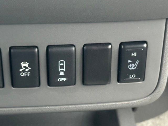 Used 2014 Nissan Frontier SV w/ SV Value Truck Package image 37