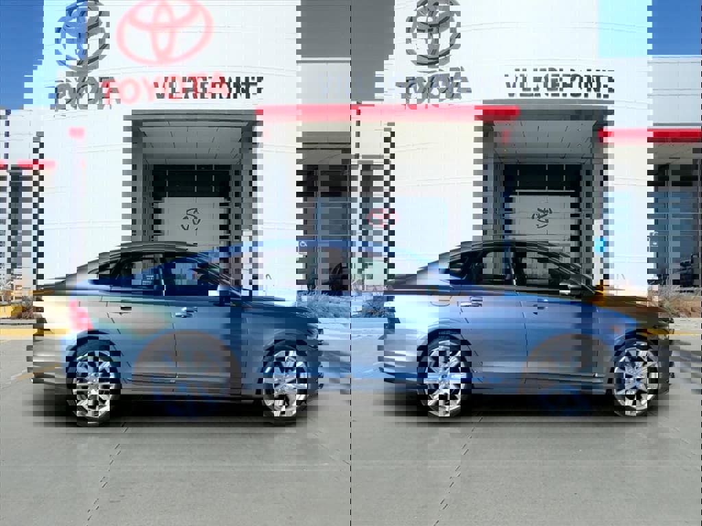 Used 2017 Volvo S90 T6 Inscription w/ Vision Package image 5