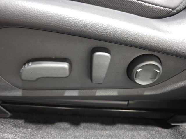 Used 2026 Subaru Crosstrek 2.5i Limited w/ Crosstrek Mirror Package image 14