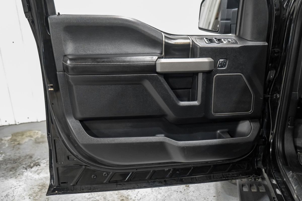 Used 2018 Ford F150 Raptor w/ Equipment Group 802A Luxury image 44