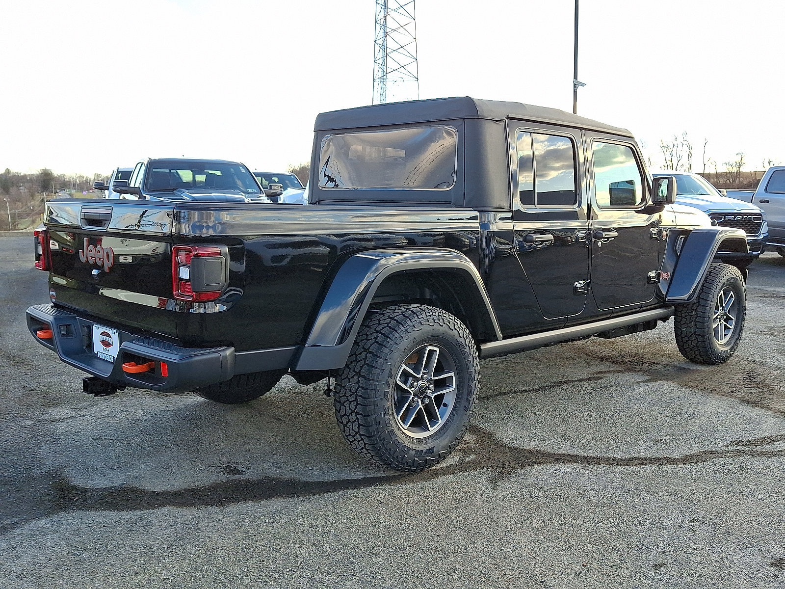 New 2026 Jeep Gladiator Mojave AWD/4WD image 4