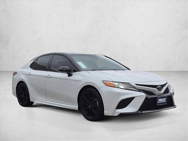 Used 2020 Toyota Camry XSE w/ Navigation Package FWD image 3