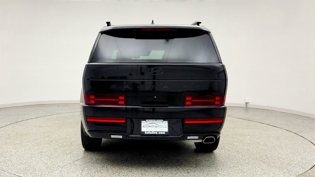 Used 2024 Hyundai Santa Fe Calligraphy FWD image 6