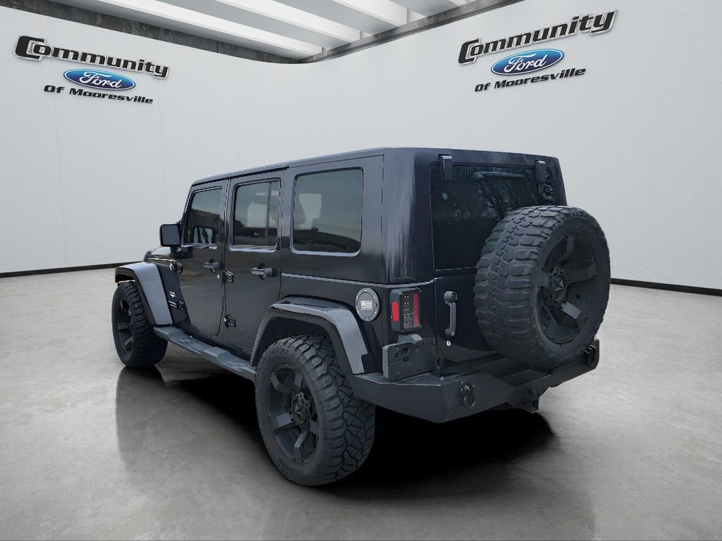 Used 2015 Jeep Wrangler Unlimited Sahara w/ Connectivity Group image 6