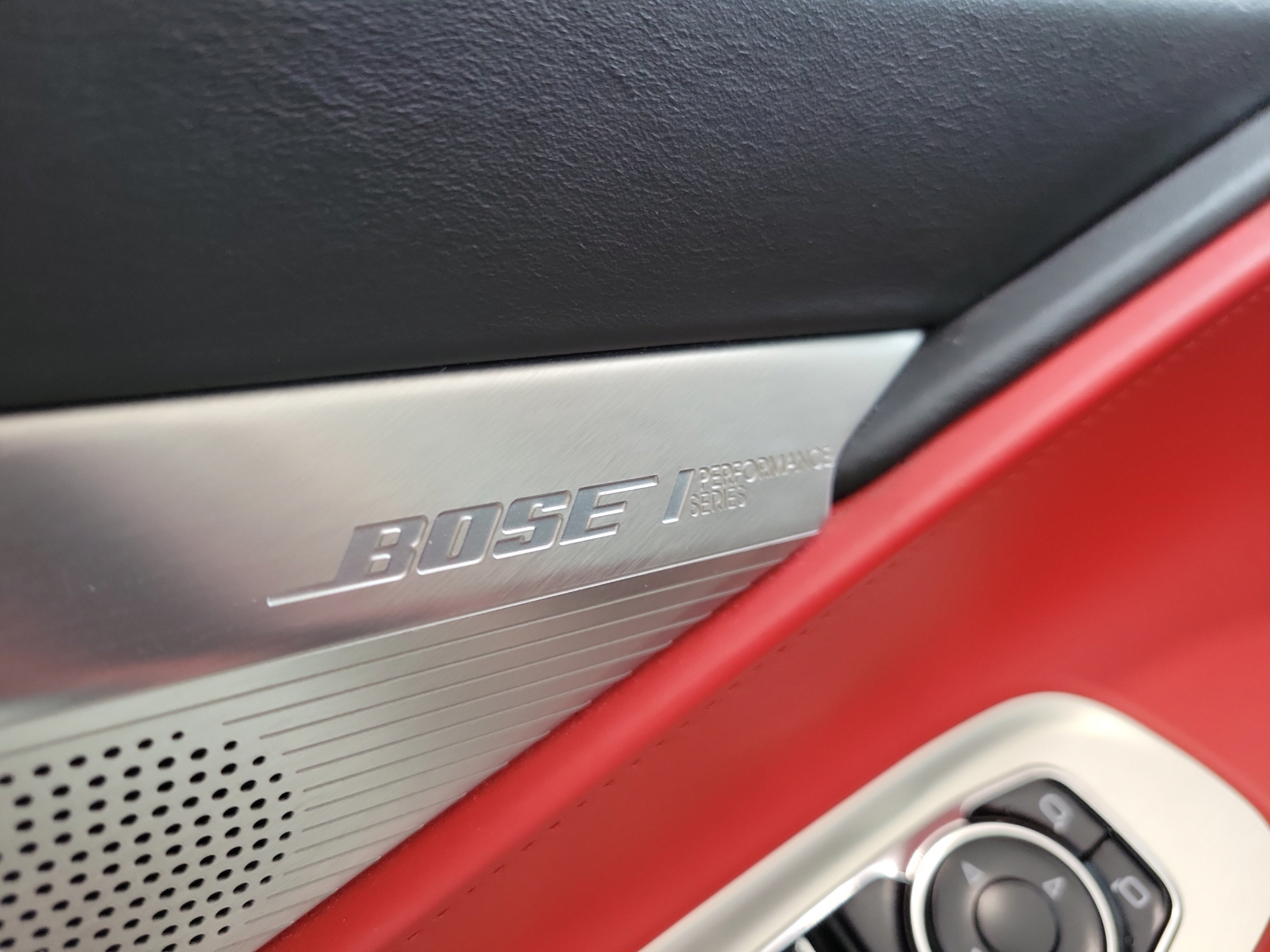 Used 2021 Chevrolet Corvette Stingray Premium Conv w/ Z51 Performance Package RWD image 9