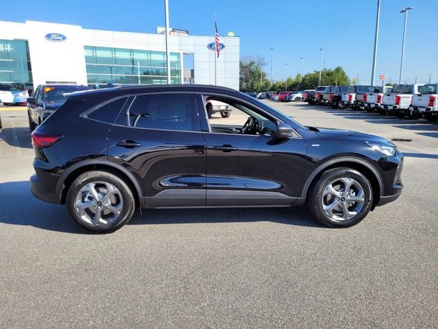 New 2026 Ford Escape ST-Line w/ Tech Pack #1 FWD image 45