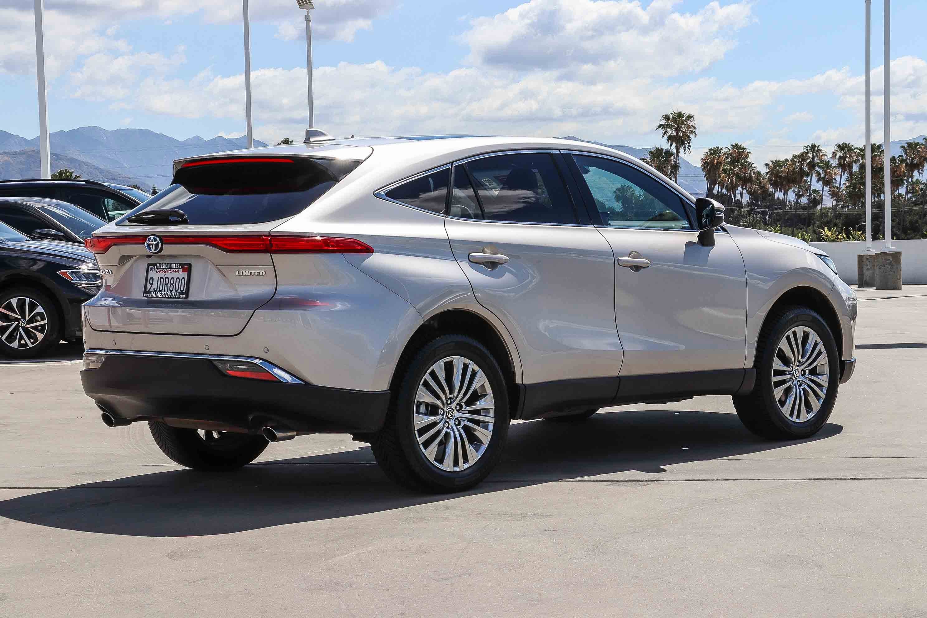 Certified 2023 Toyota Venza Limited AWD/4WD image 7
