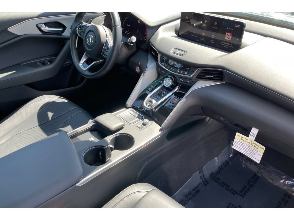 Certified 2025 Acura TLX w/ Technology Package FWD image 17
