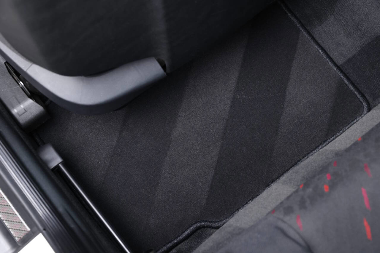 Used 1995 BMW M3 Coupe image 67