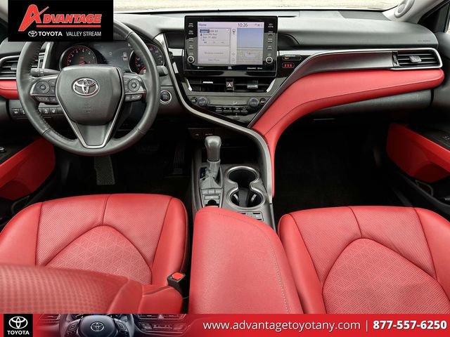 Used 2024 Toyota Camry XSE w/ Navigation Package image 18