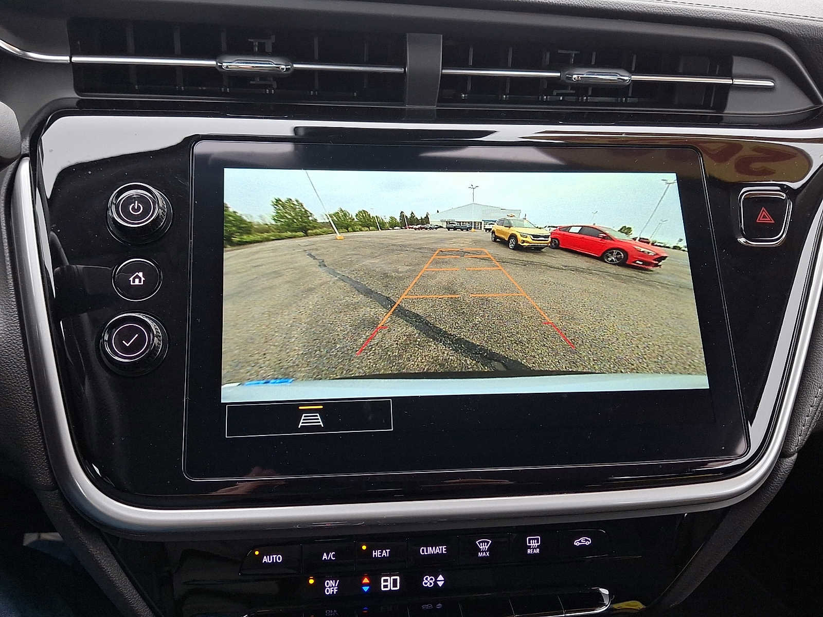Used 2023 Chevrolet Bolt EUV LT FWD image 19