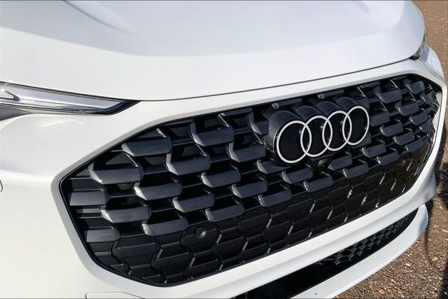 Certified 2025 Audi Q5 Premium w/ Convenience Package AWD/4WD image 30