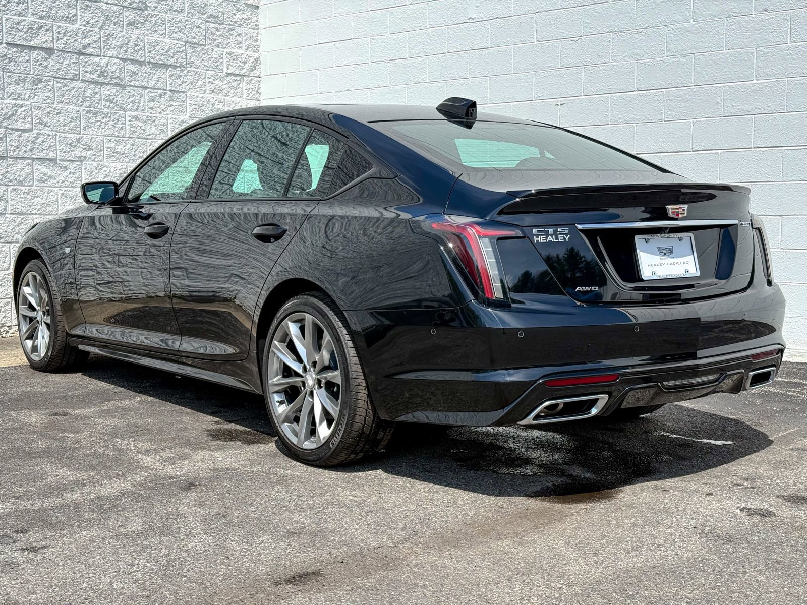 New 2025 Cadillac CT5 Sport w/ Technology Package AWD/4WD image 6