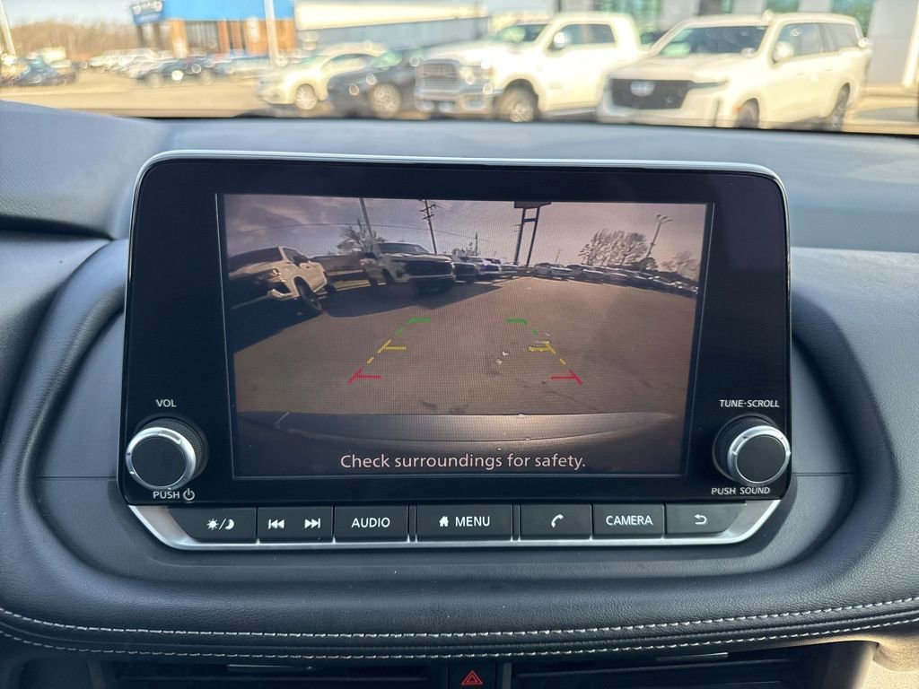 Used 2025 Nissan Rogue SV FWD image 20